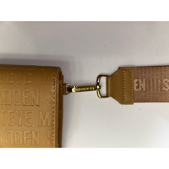 Steve Madden Tan Camel & Gold Zip-Around Wide Strap Wristlet Wallet - Picture 6 of 8